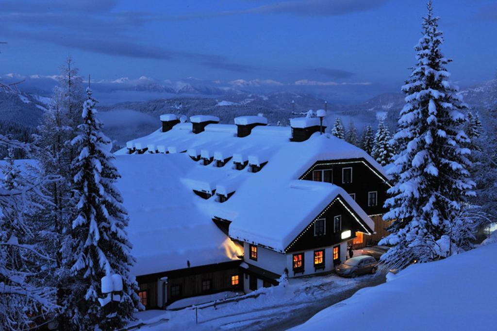 Alpenhotel Marcius Sonnenalpe Nassfeld Buitenkant foto